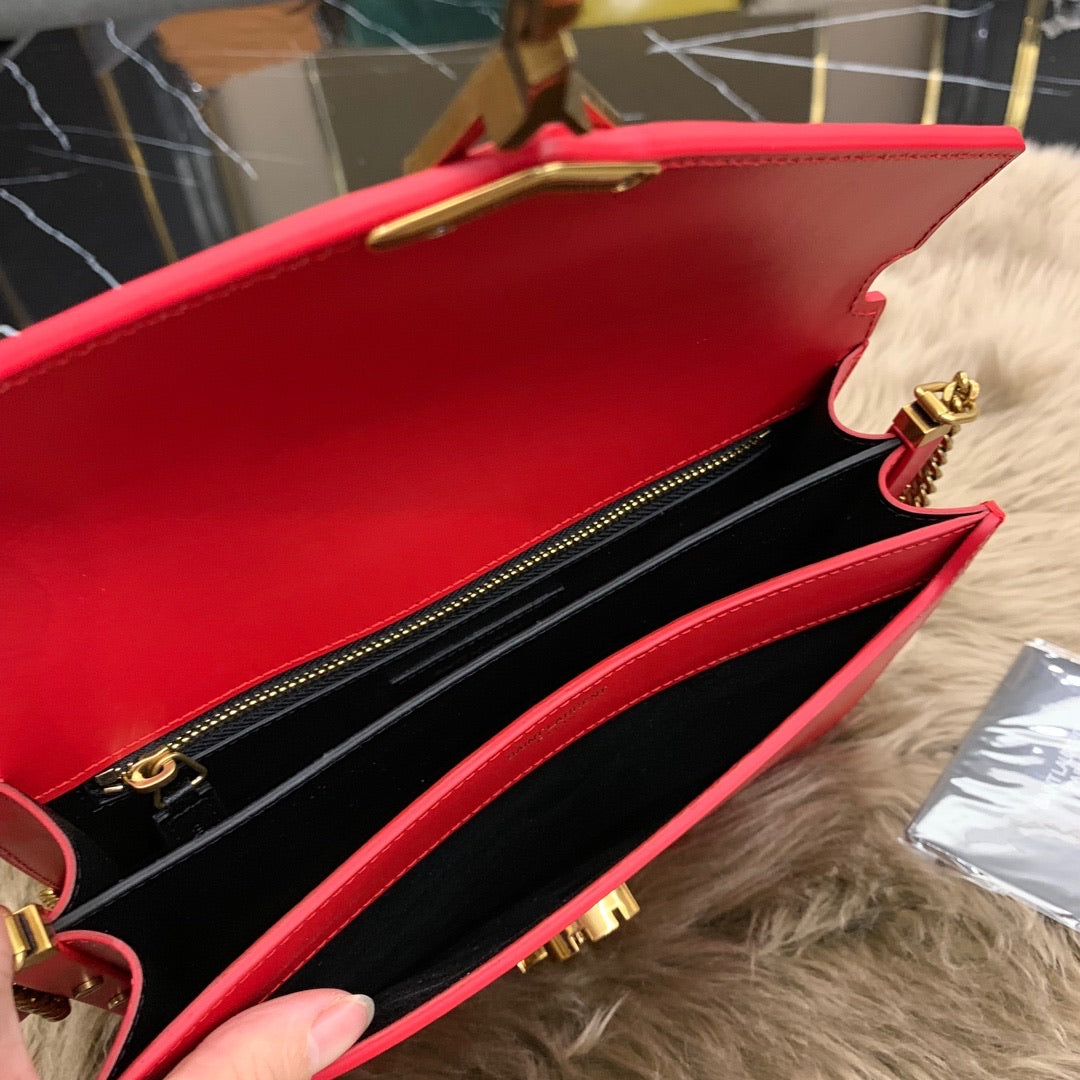 Cassandra Bag