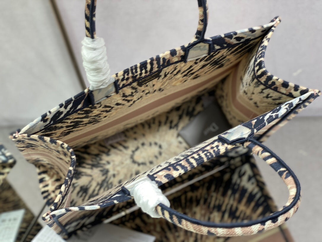Book Tote