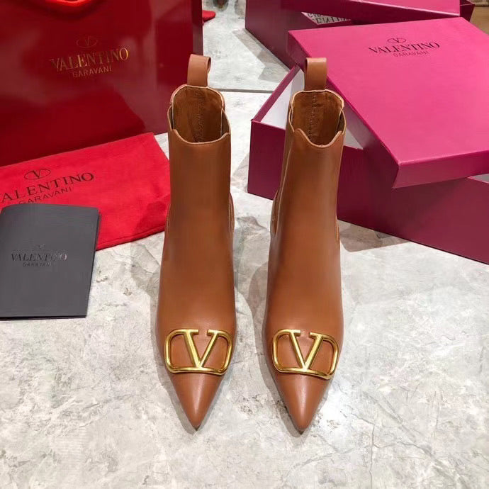 V Logo Ankle Boots