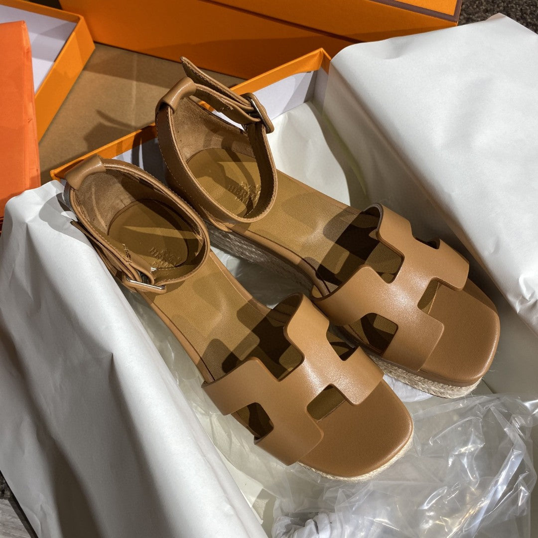 Elda Wedges