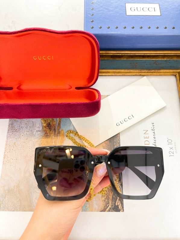 Logo Chain Sunglasses
