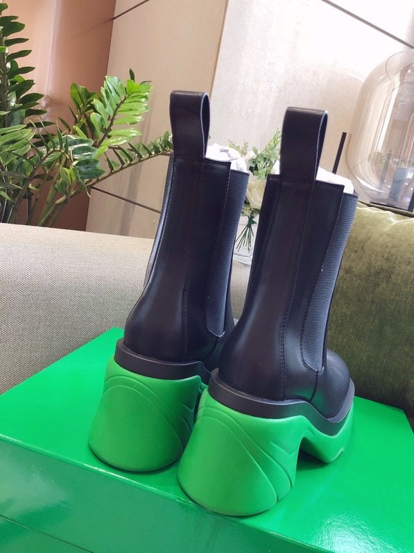 Flash Boots