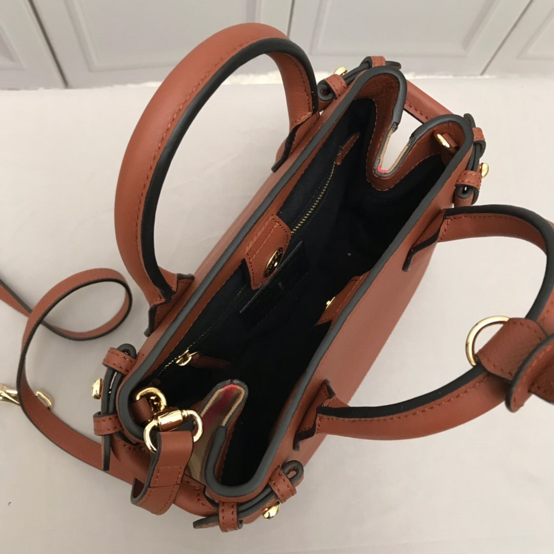 Banner Bag