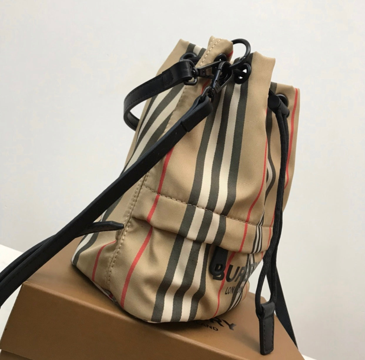 Bucket Bag
