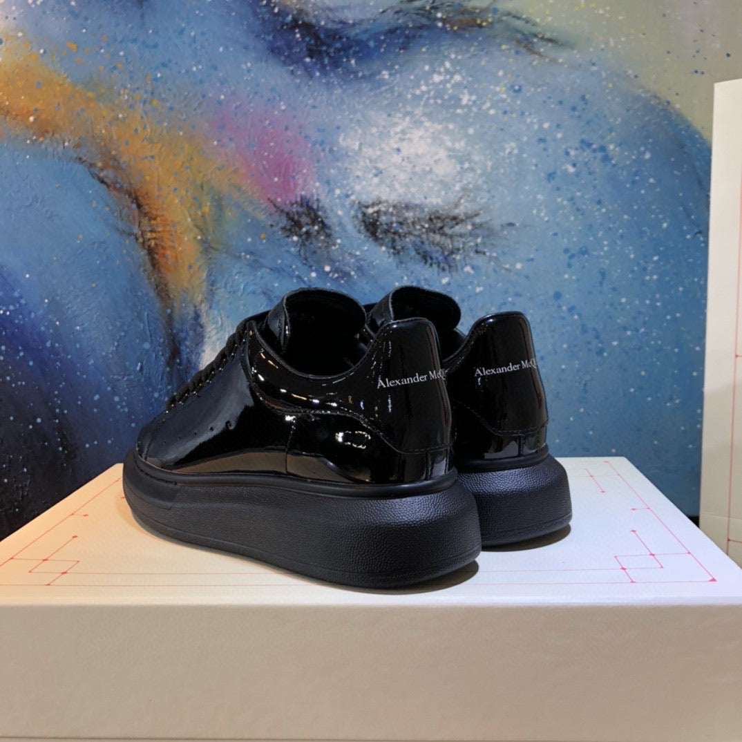 Oversized Sneaker Patent Ladies