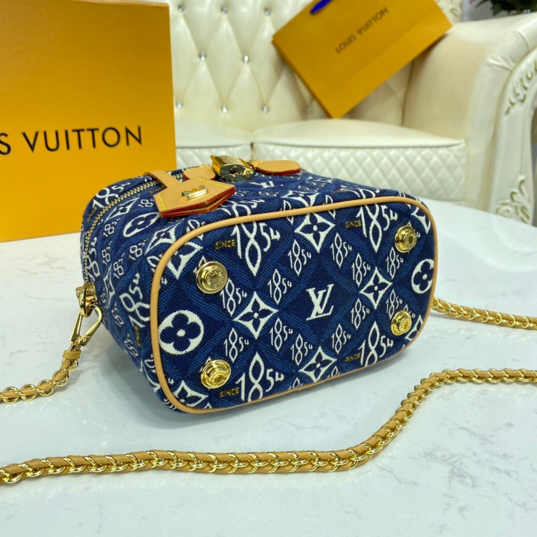 Since 1854 Vanity PM