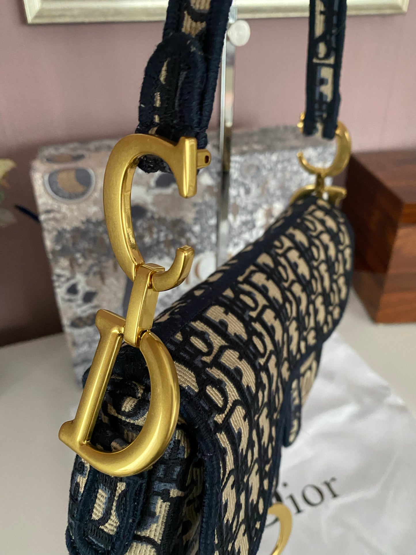 Saddle Bag Oblique