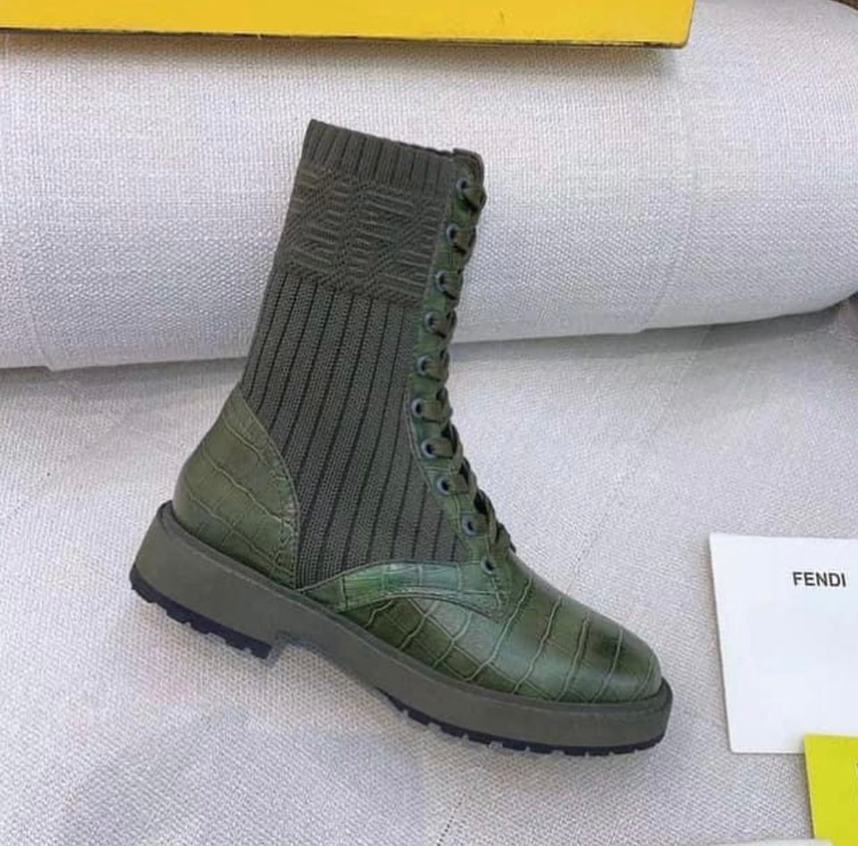 Rockoko Boots