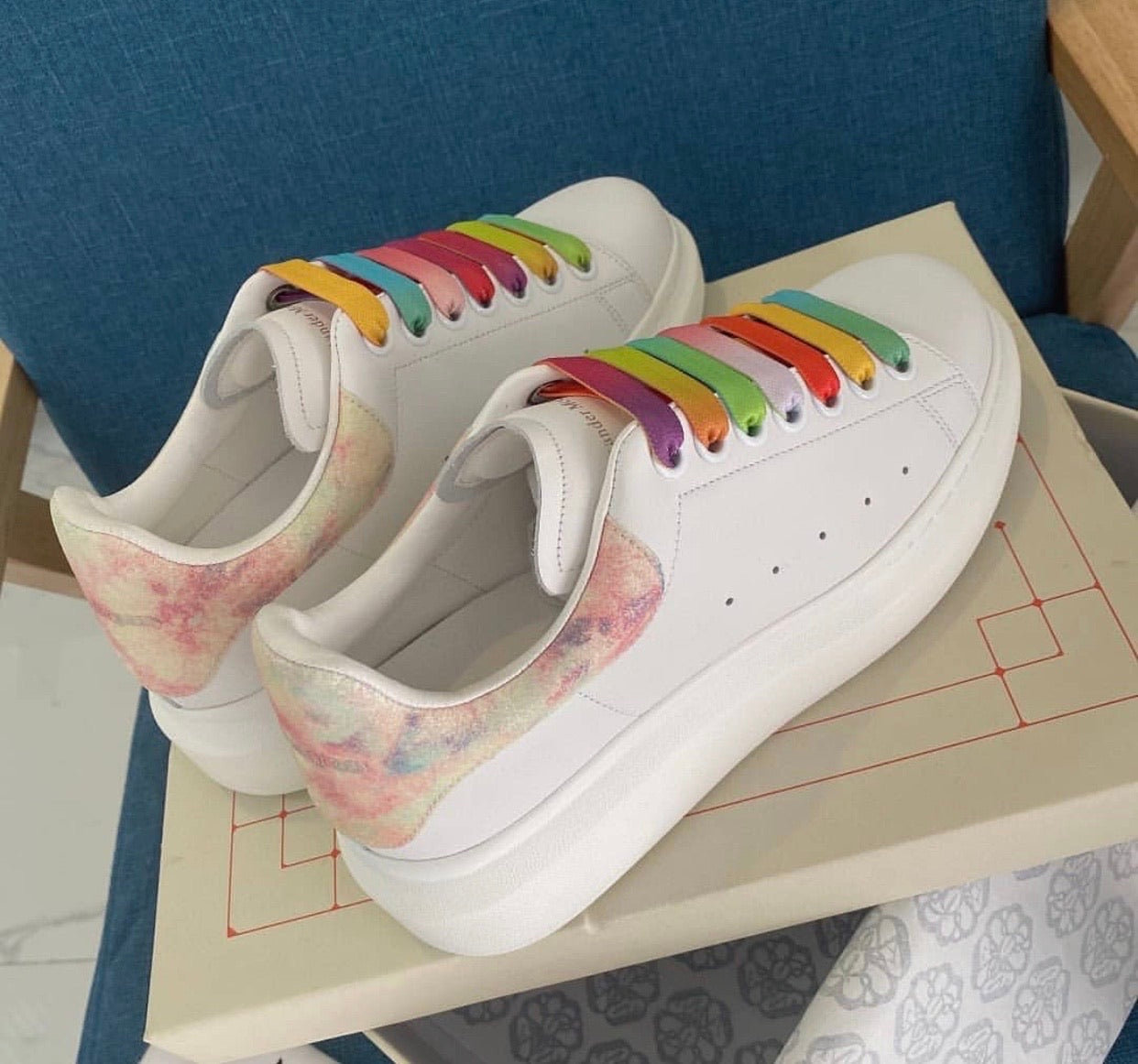 Oversized Sneaker