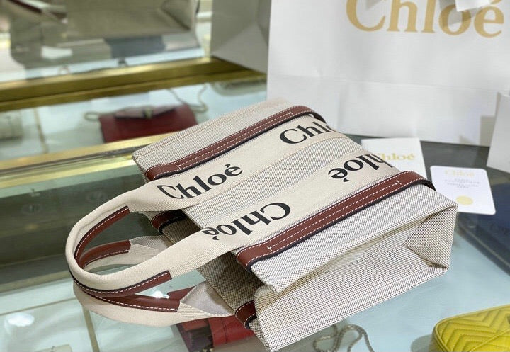 Woody Tote