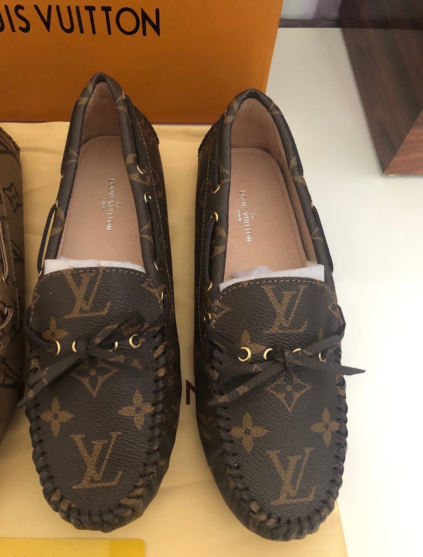 Gloria Loafers
