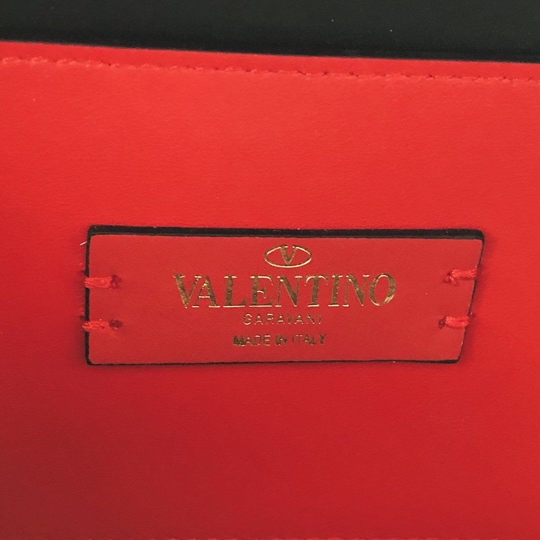 V Sling Crossbody