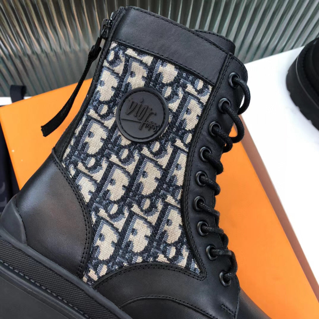 Oblique Boots