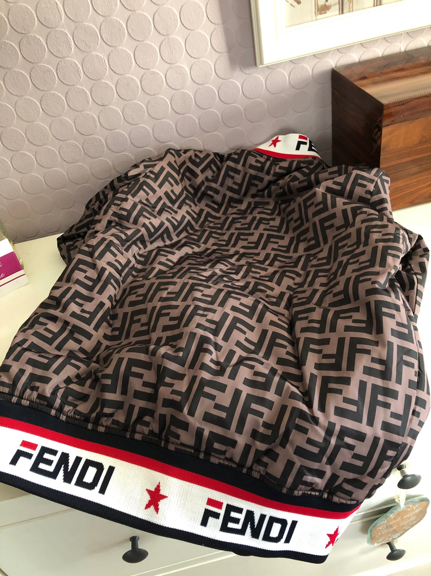 Reversible Bomber