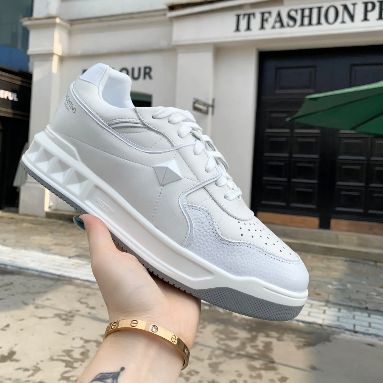 One Stud Trainers