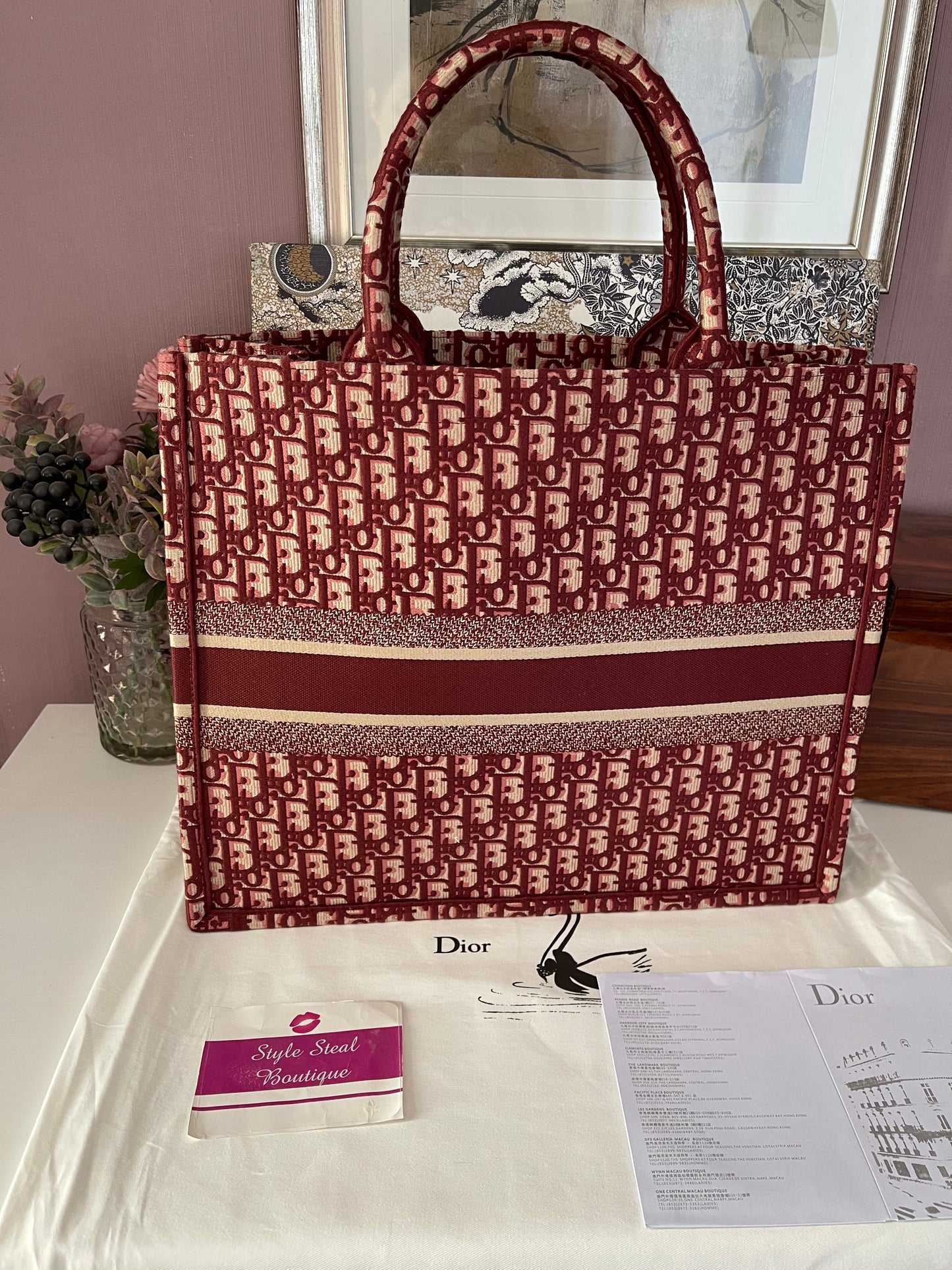 Book Tote Oblique