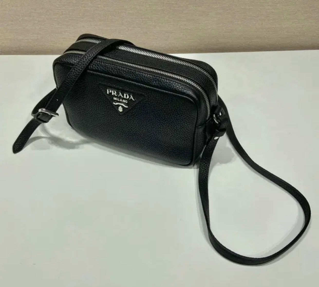 Medium Leather Bag