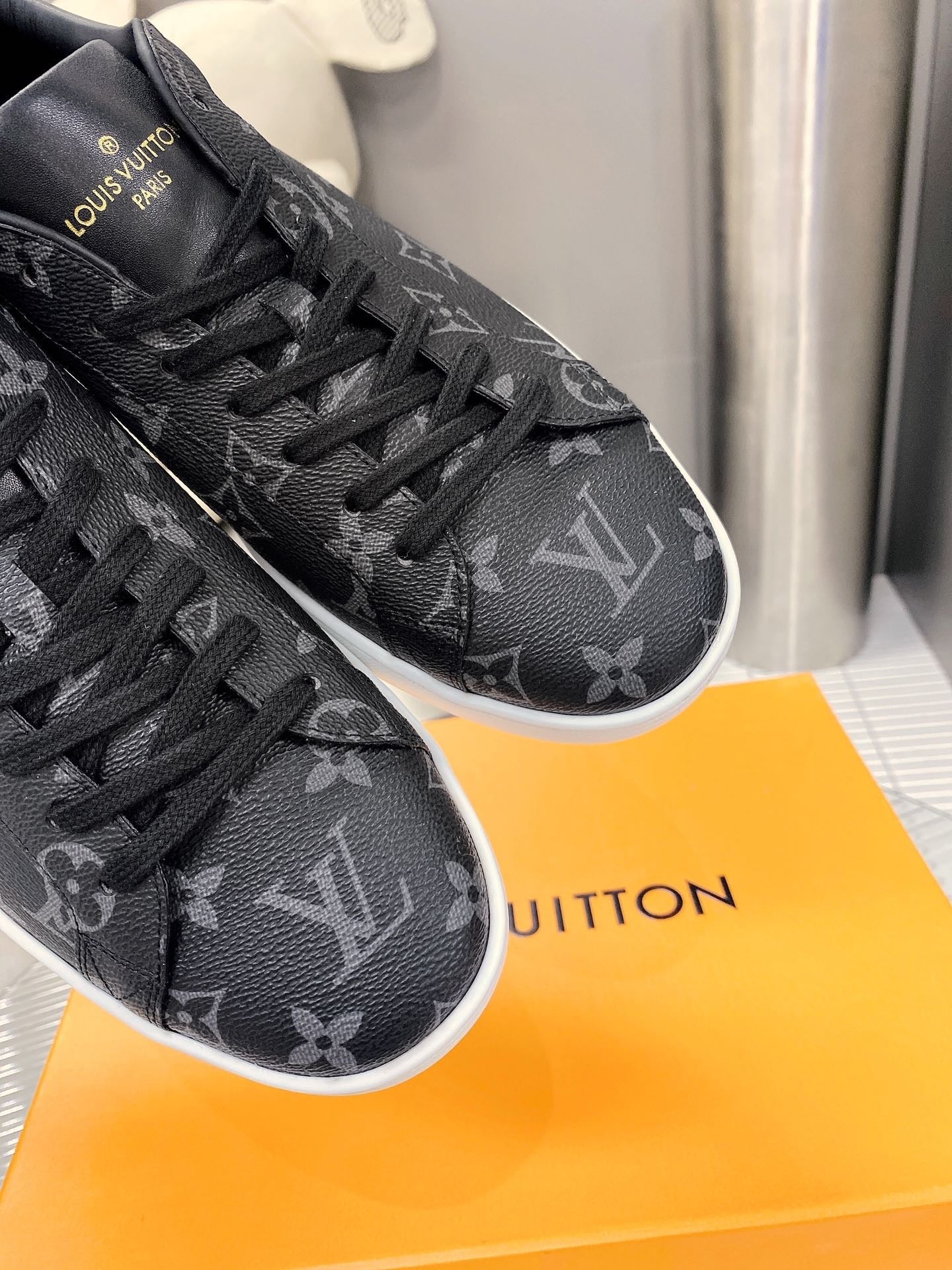 Luxemboug Trainers
