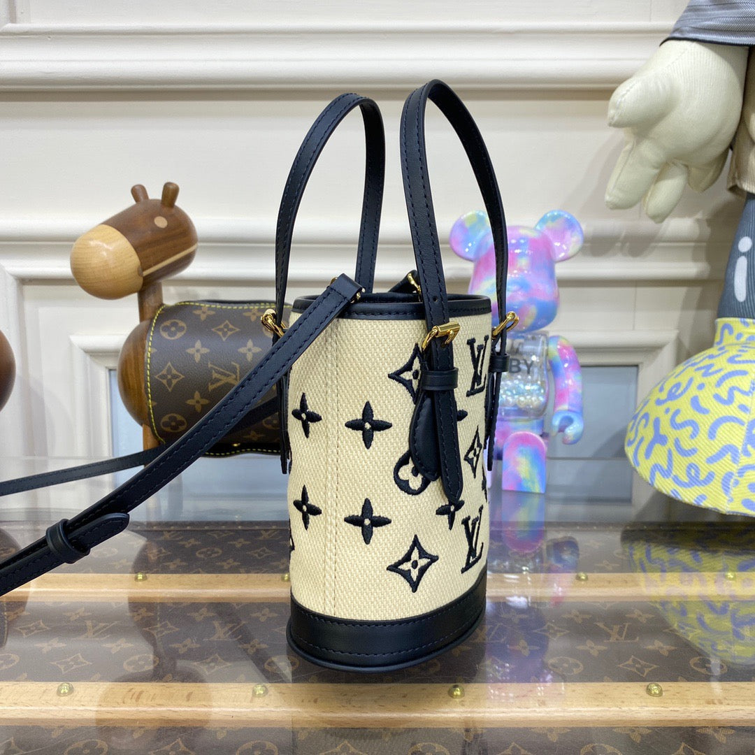 Nano Bucket