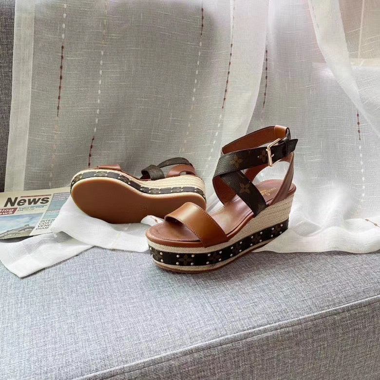 Boundary Wedges