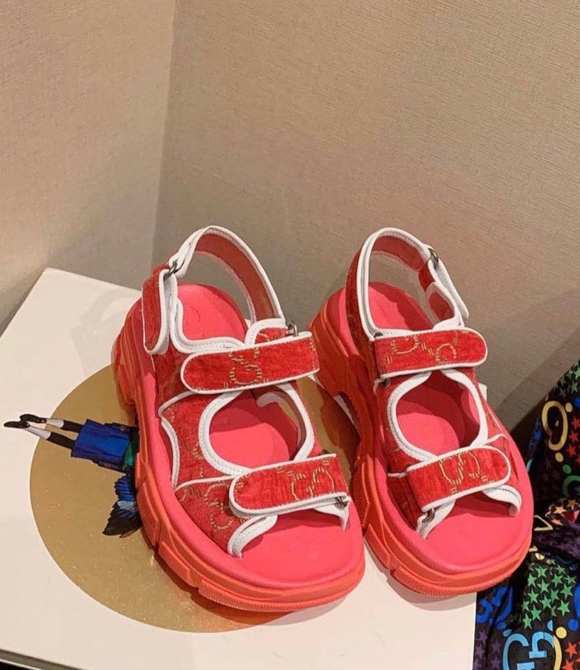 GG Sandals