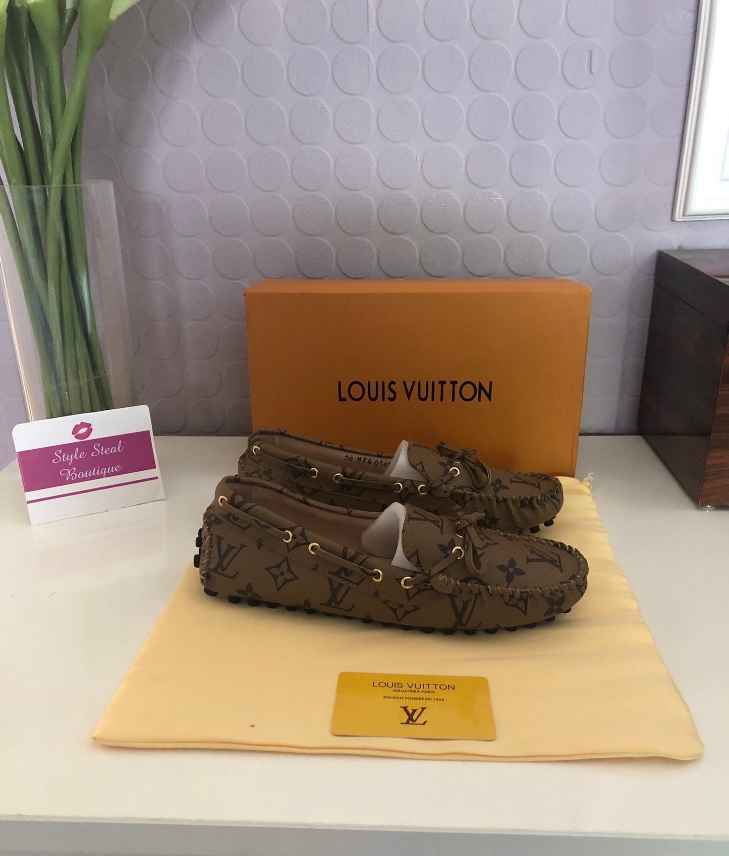 Gloria Loafers