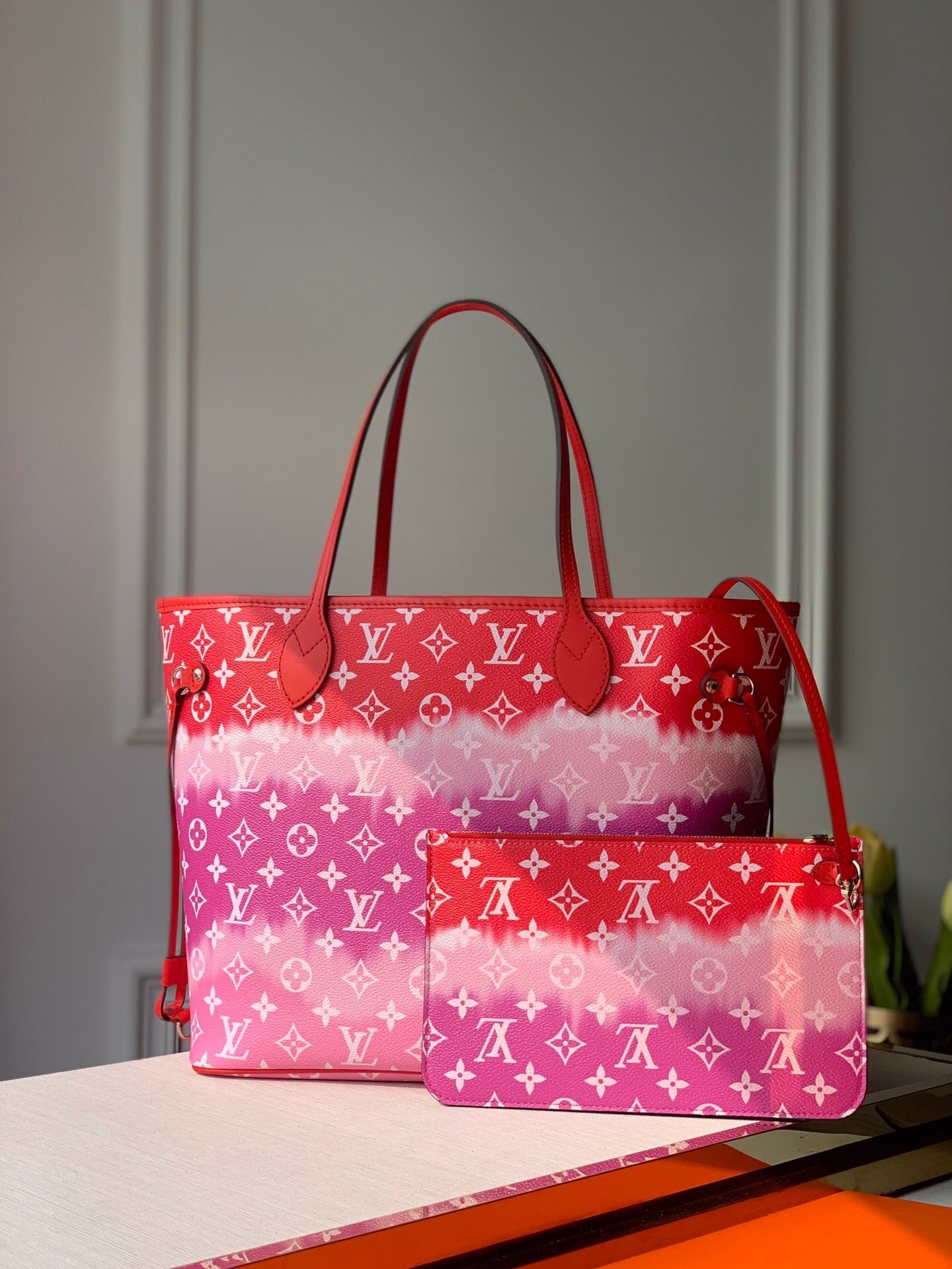 Escale Neverfull