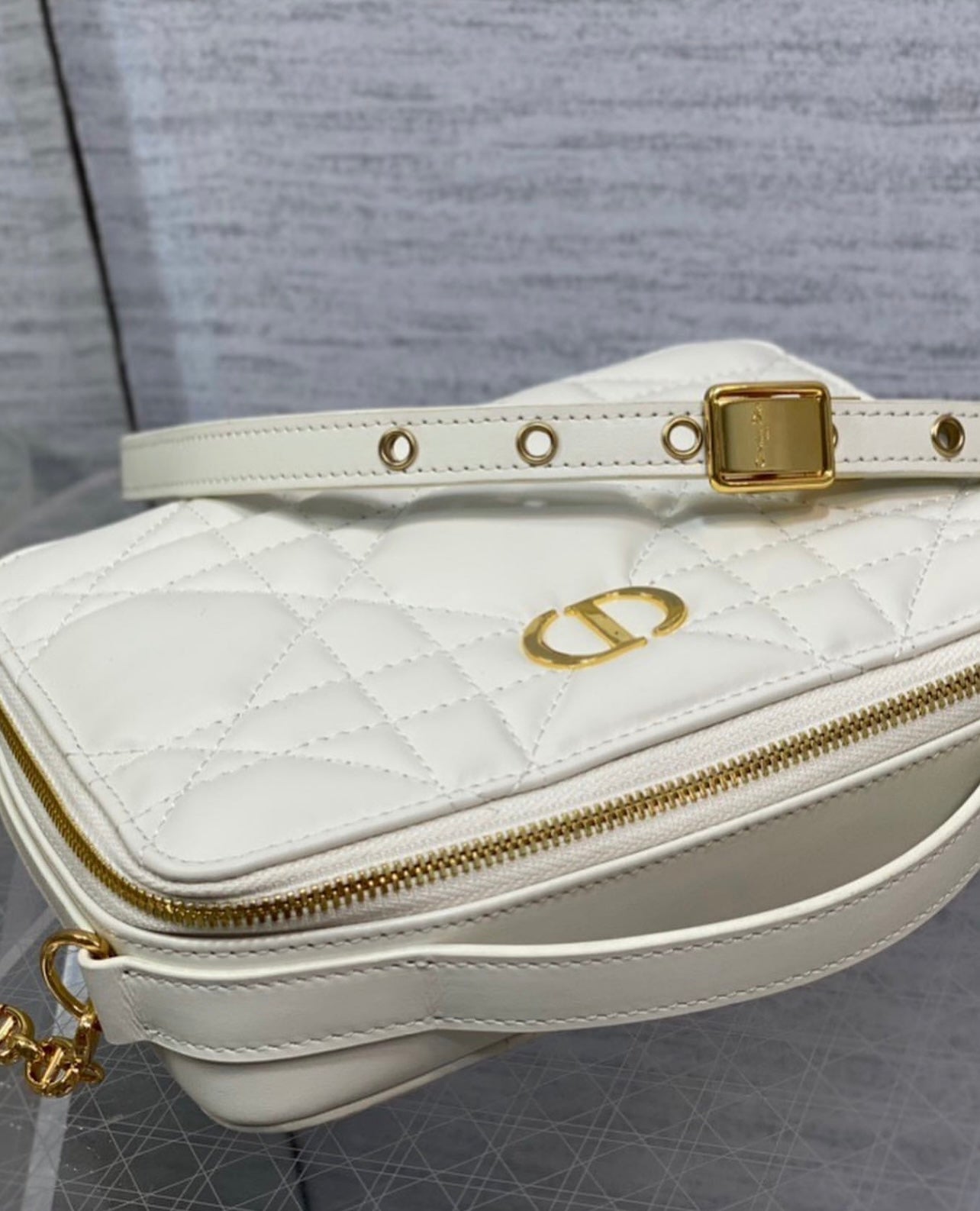 Caro Box Bag