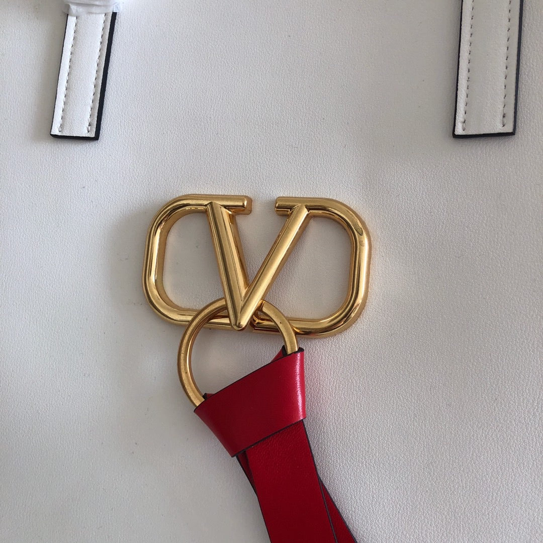 V Ring Shopper