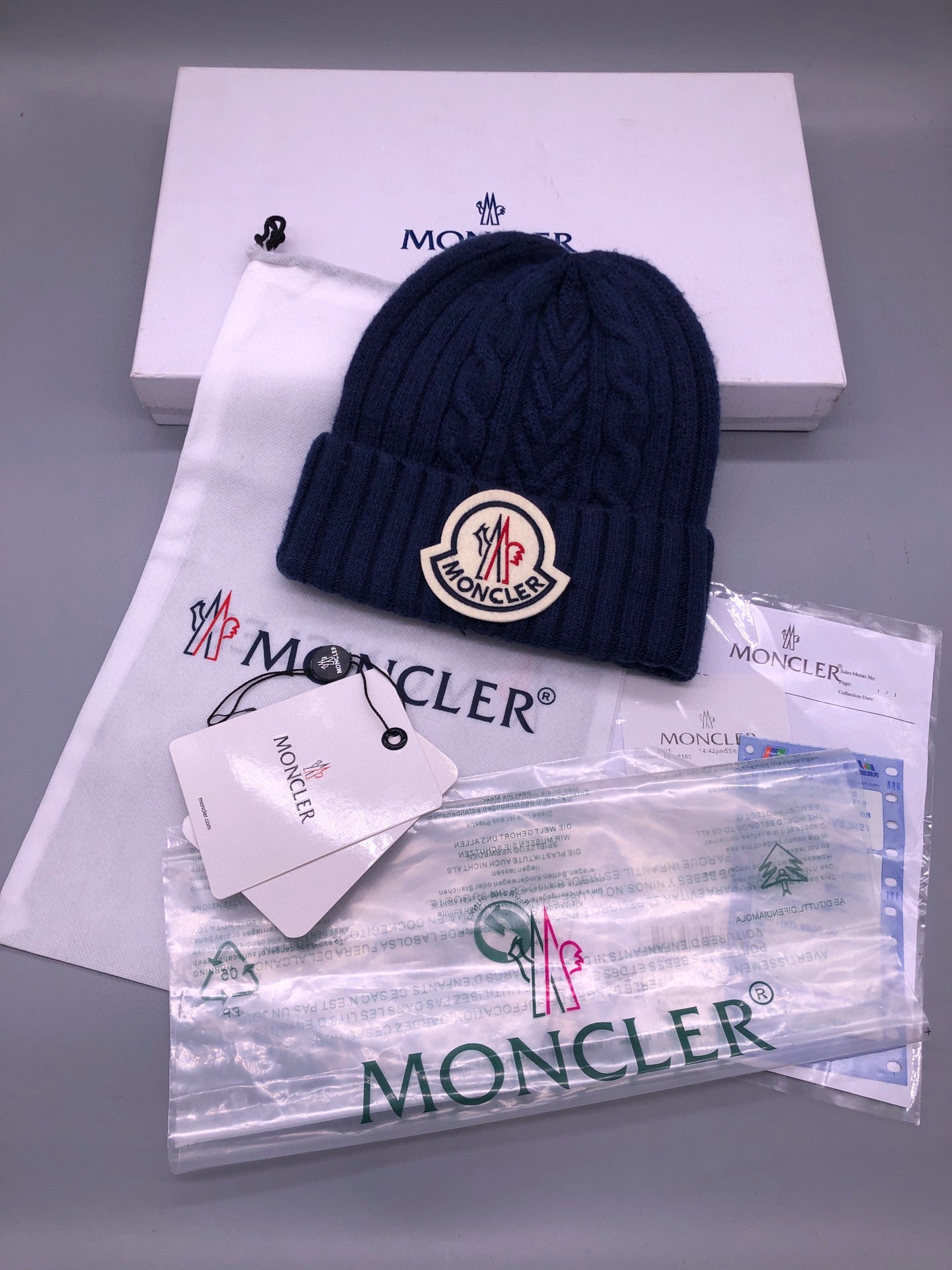 Logo Beanie
