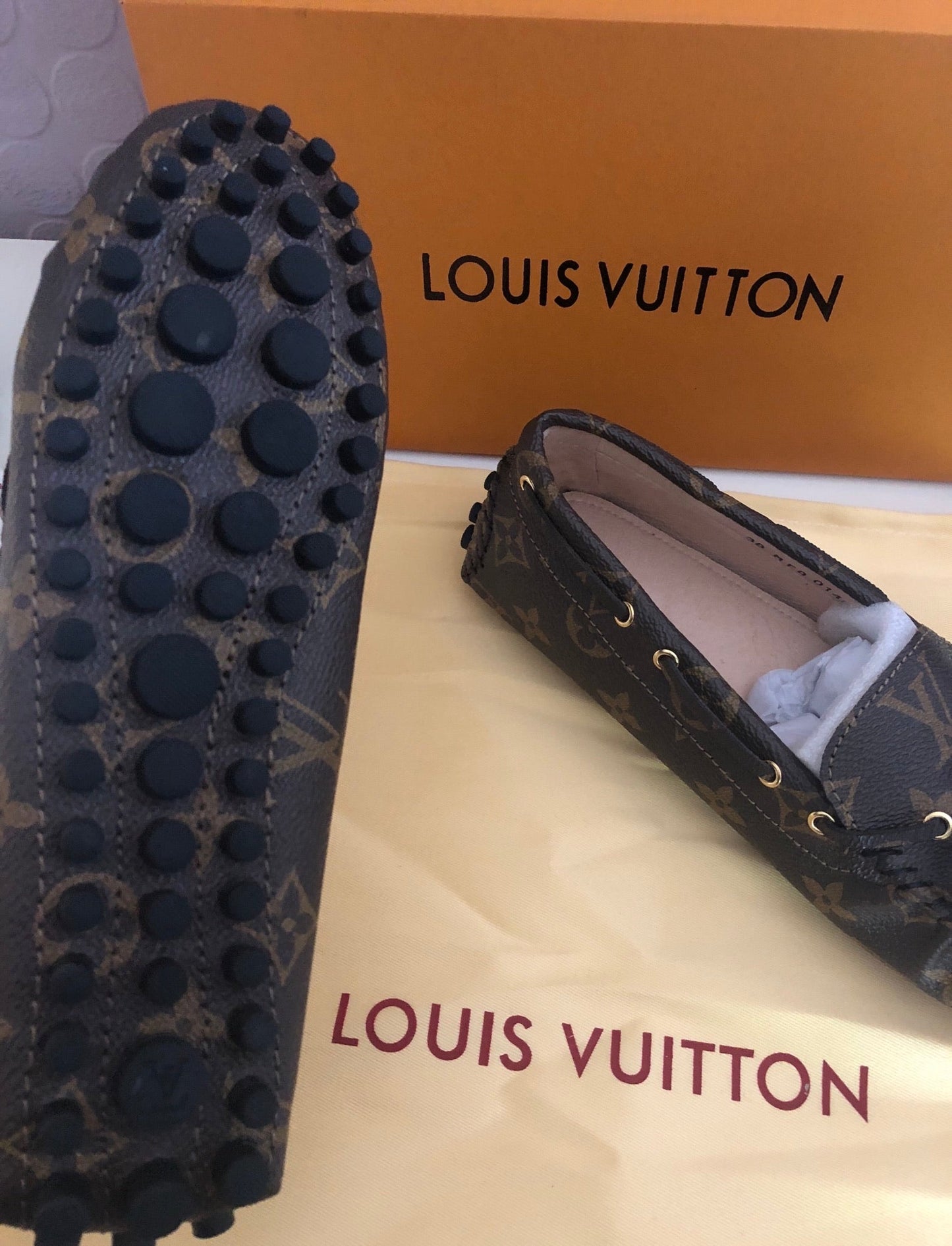 Gloria Loafers