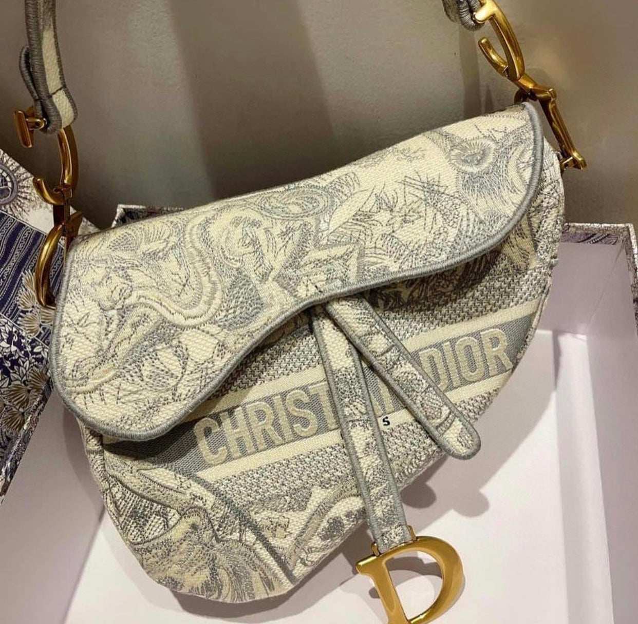 Saddle Bag