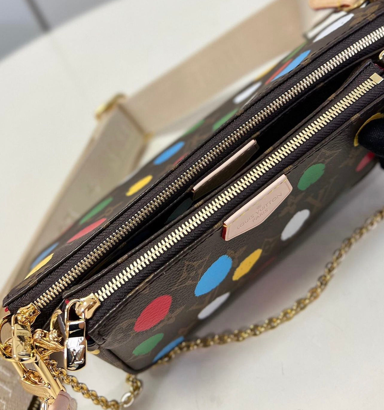 Multi Pochette