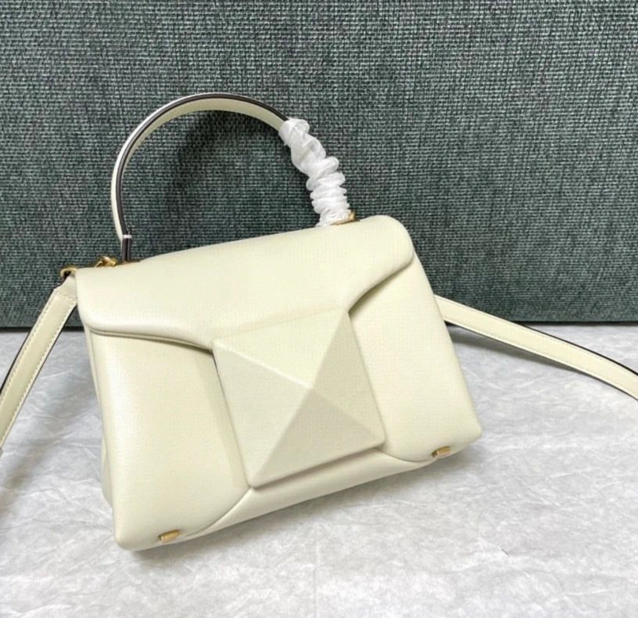 Mini One Stud Bag