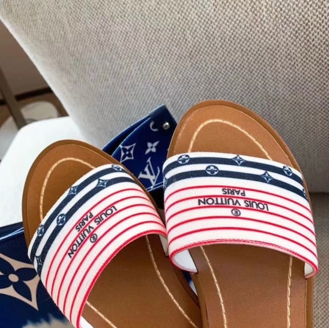 Escale Lock It Flat Mules