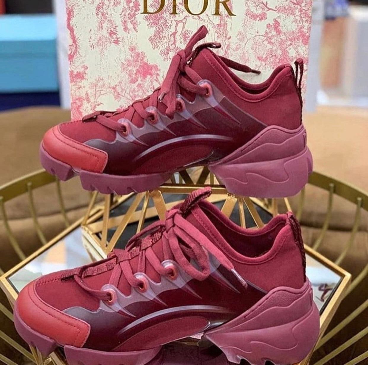D Connect Sneaker