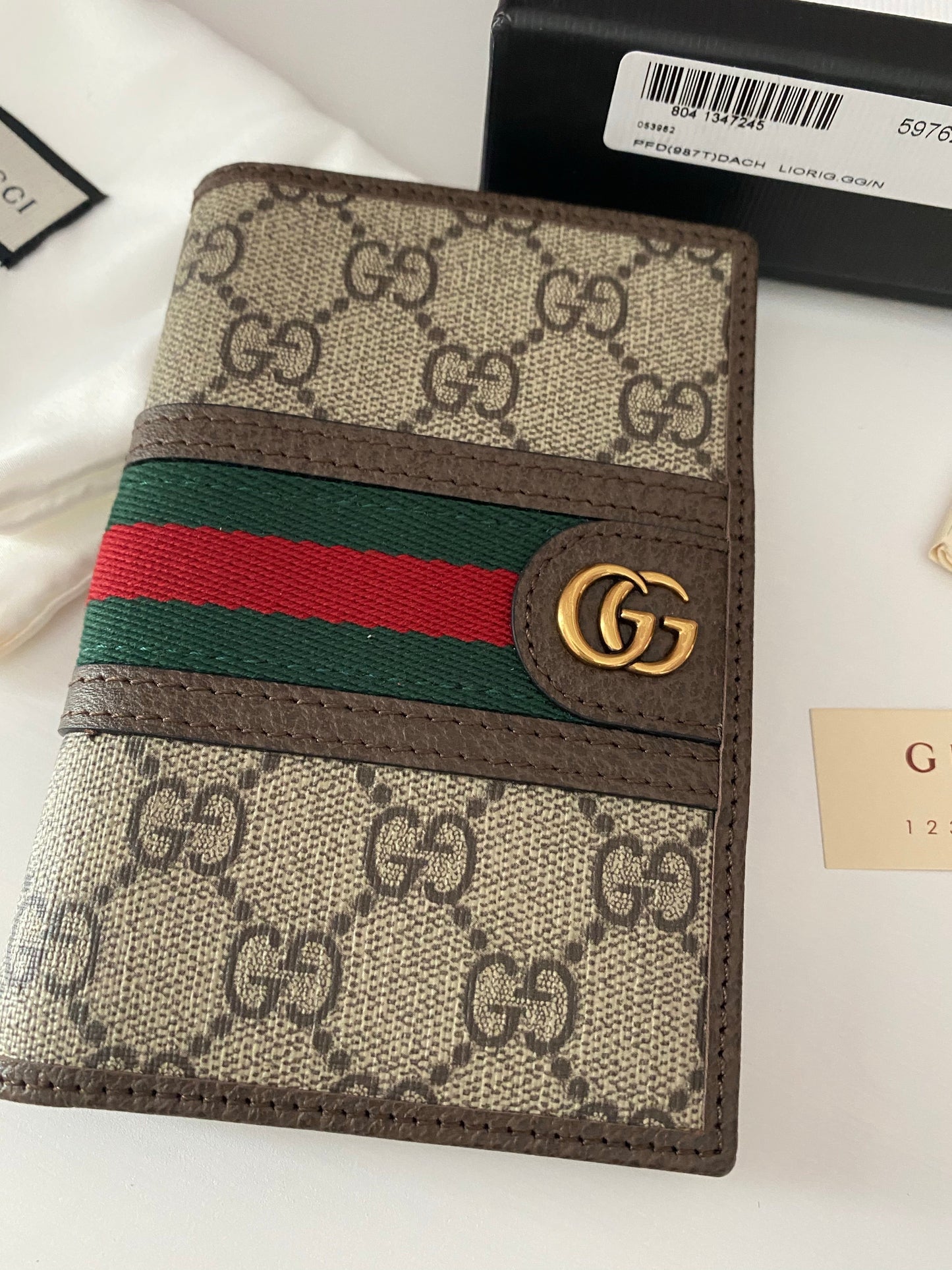 Ophidia Passport Cover