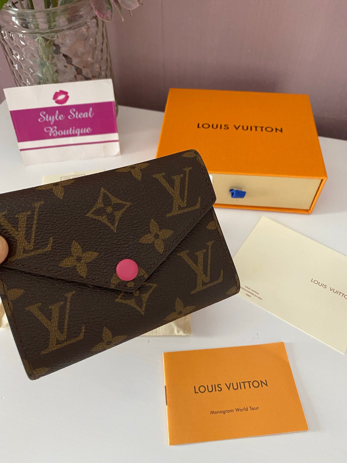 Victorine Wallet
