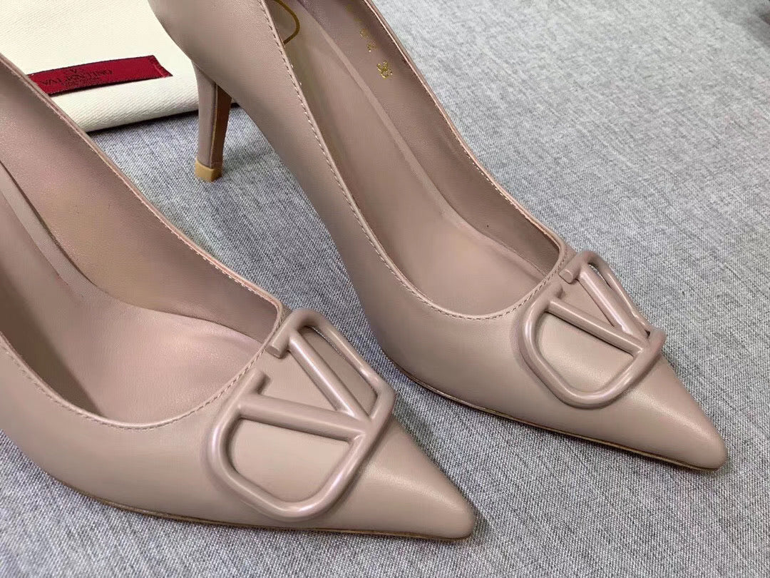V Logo Pump