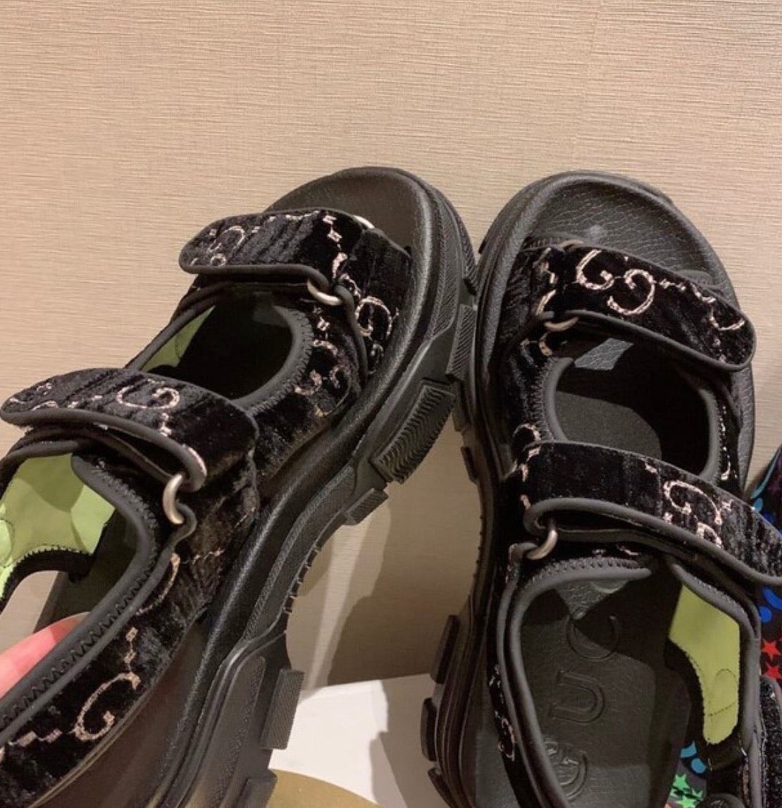 GG Sandals