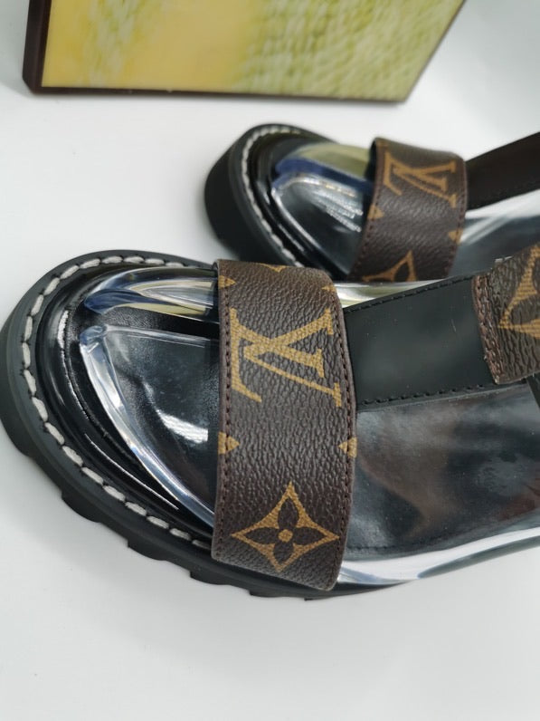 Star Trail Sandals