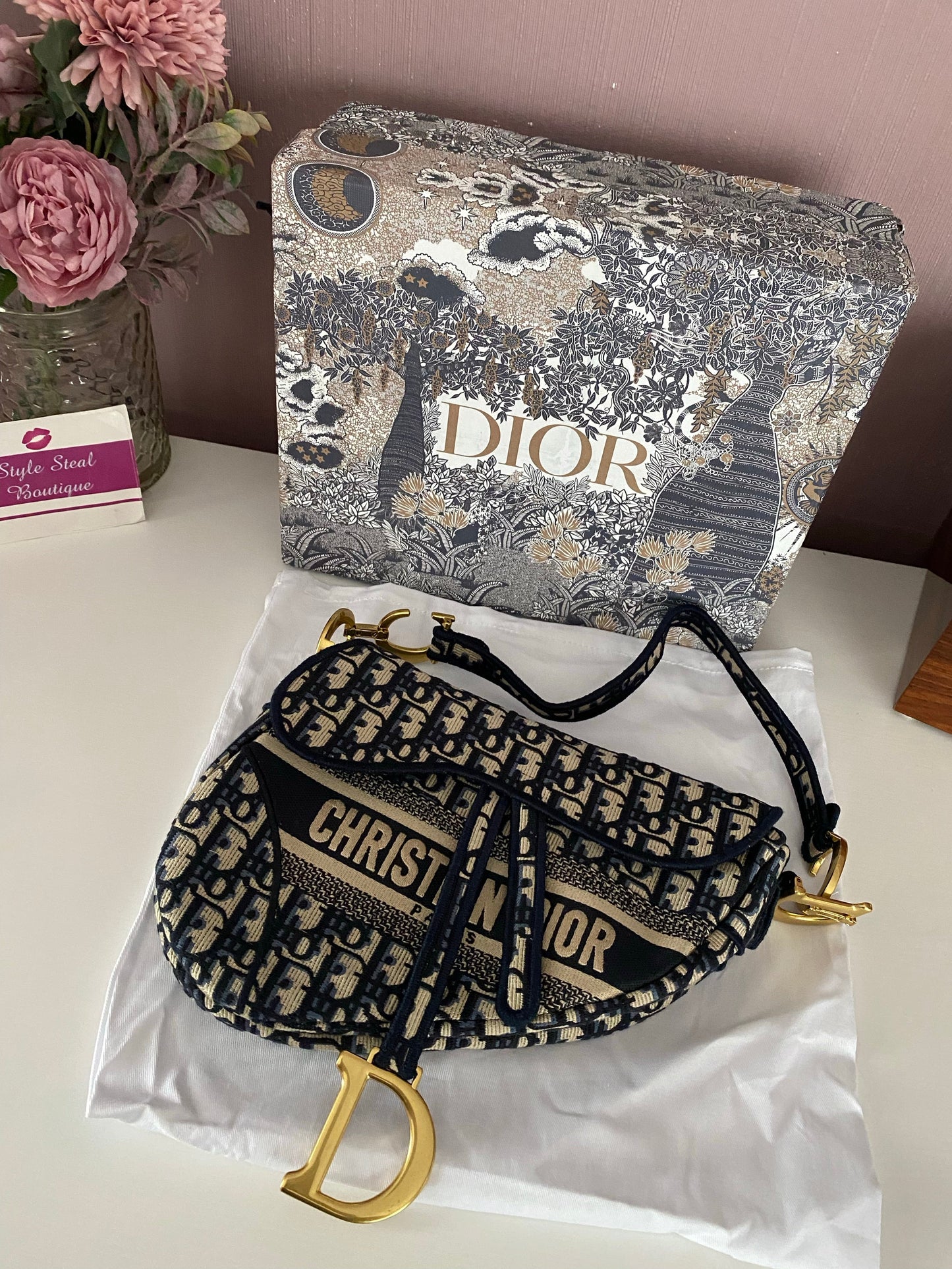 Saddle Bag Oblique