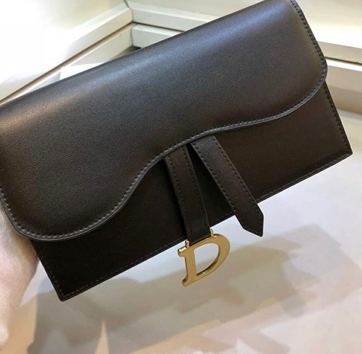 Saddle Clutch