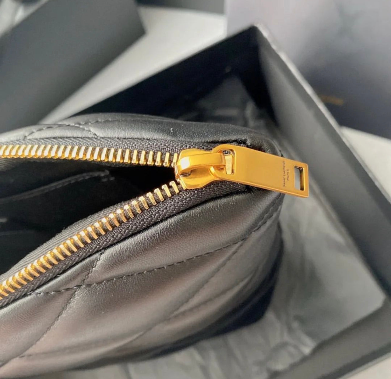 Sade Pouch
