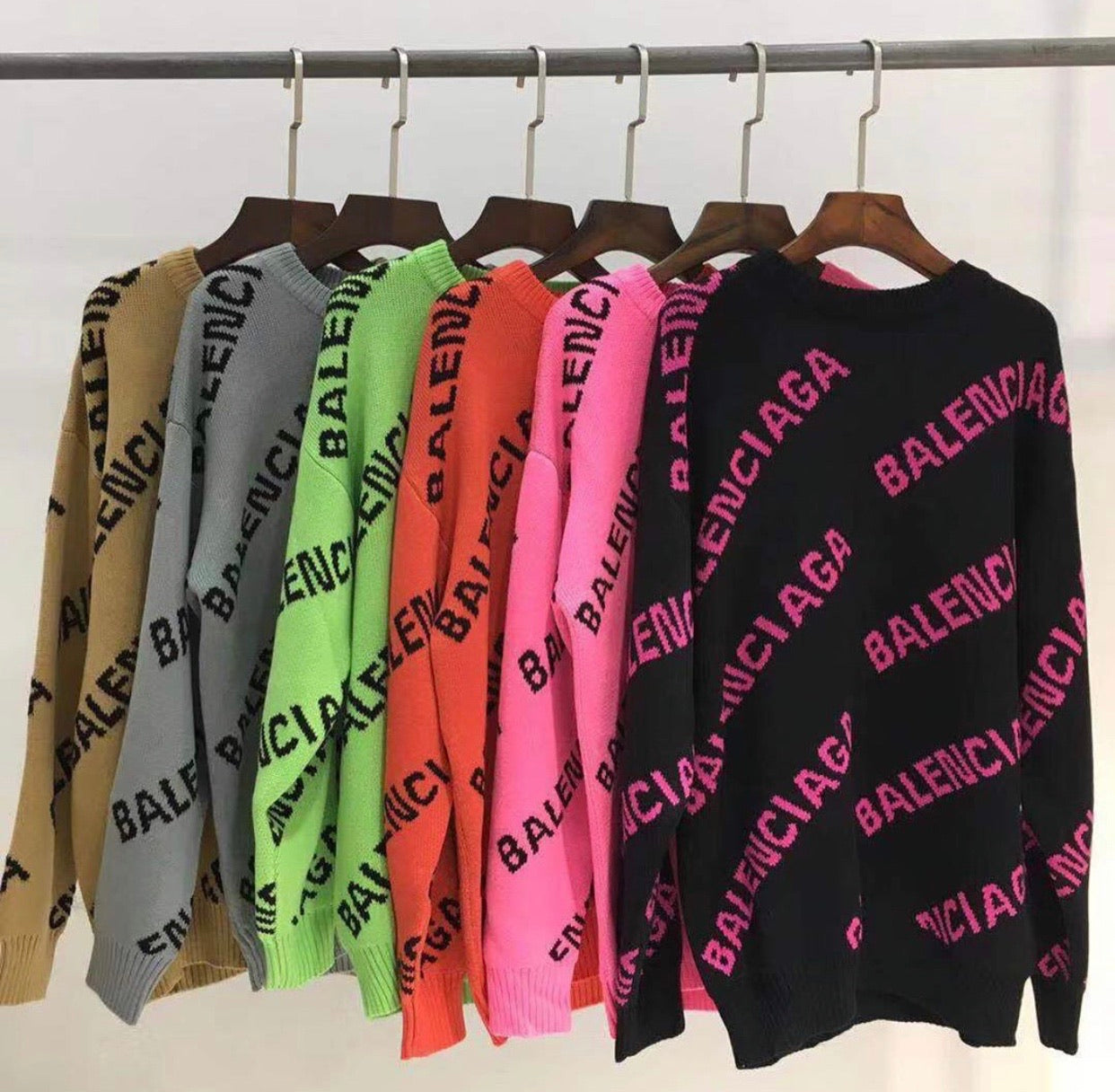 Logo Jumper