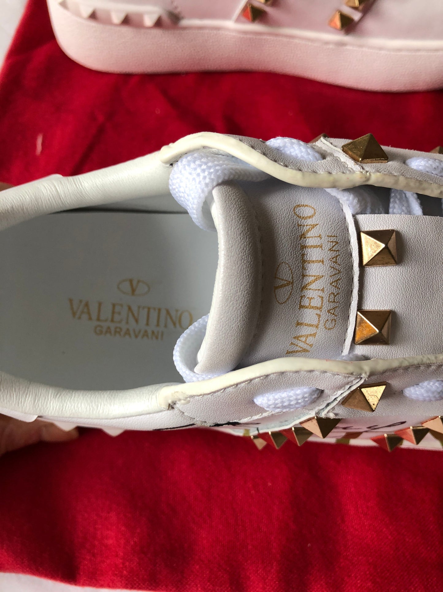 Be my VLTN Sneakers