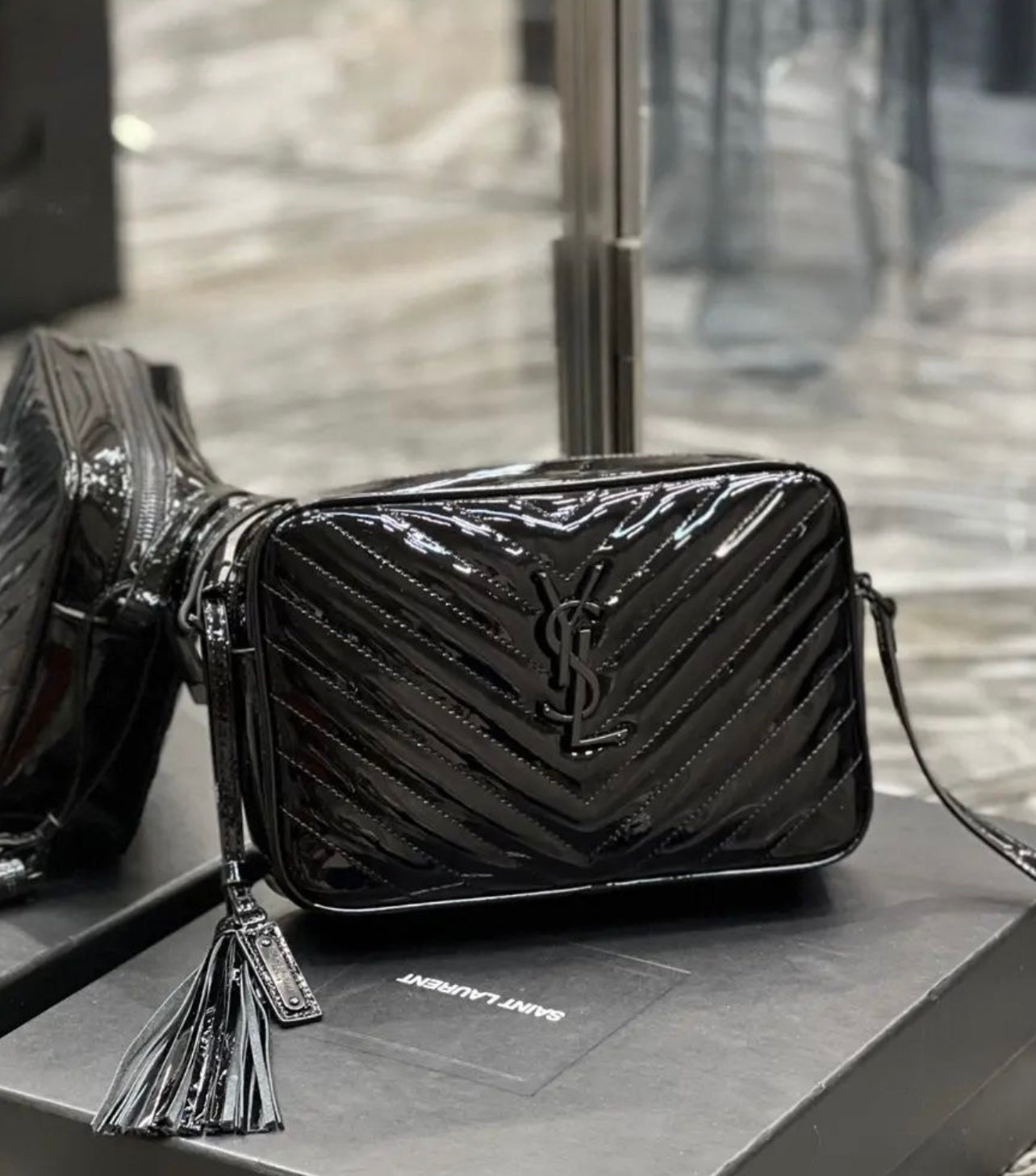 Patent Lou Camera Bag