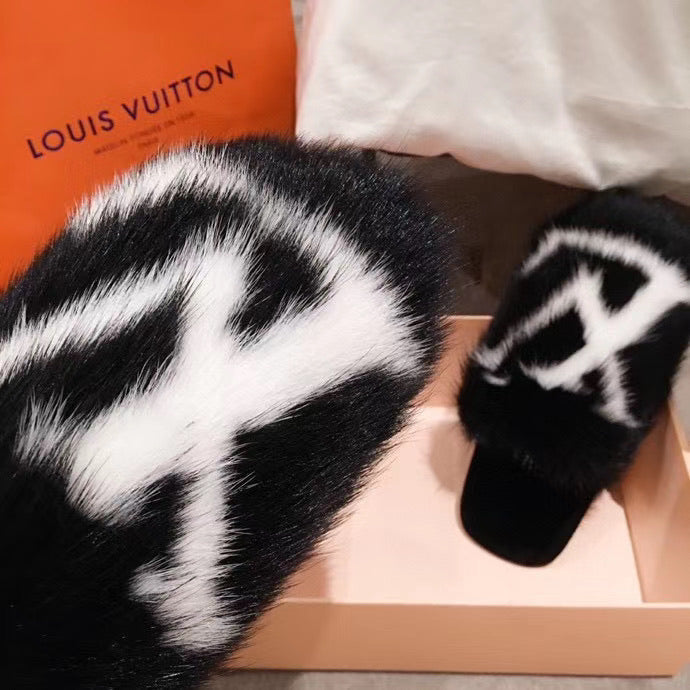 Homey Fur Slippers