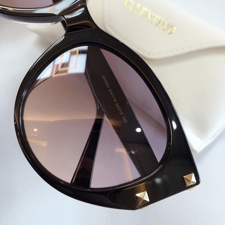 Rockstud Sunglasses