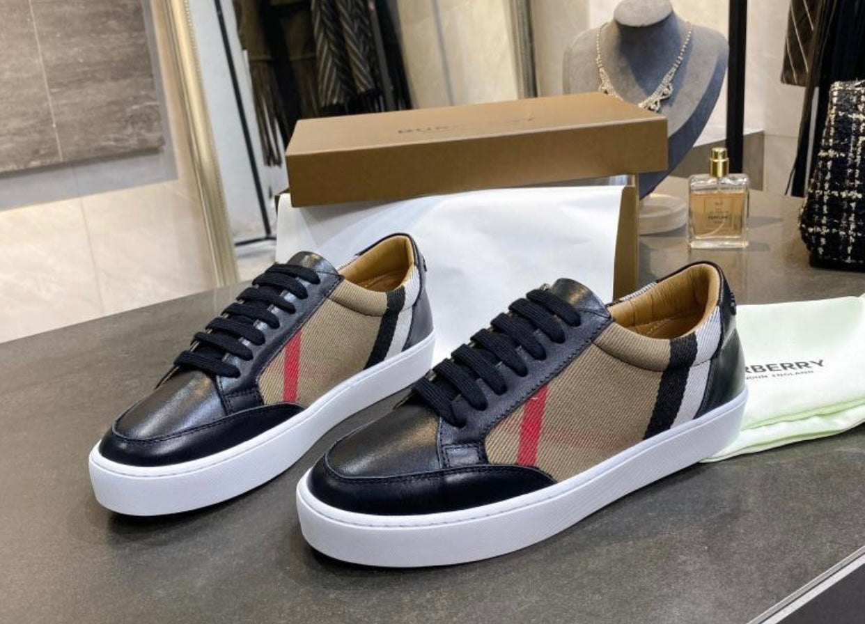House Check Trainers